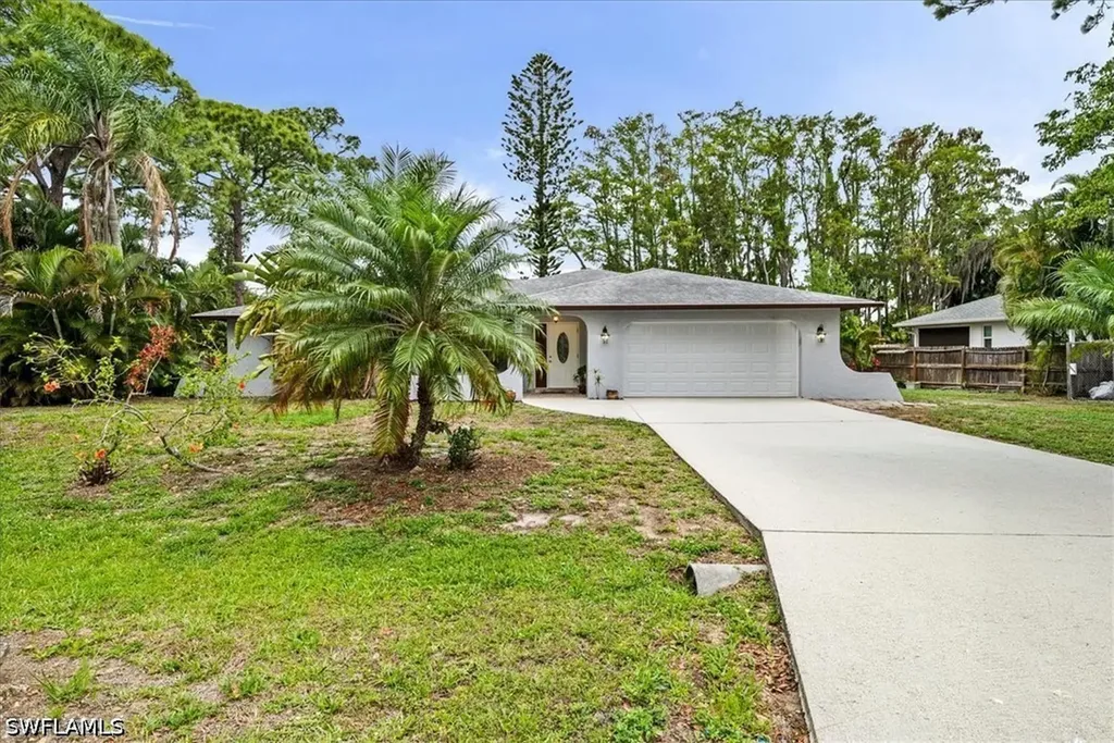 19208 Murcott Drive E Fort Myers FL 33967