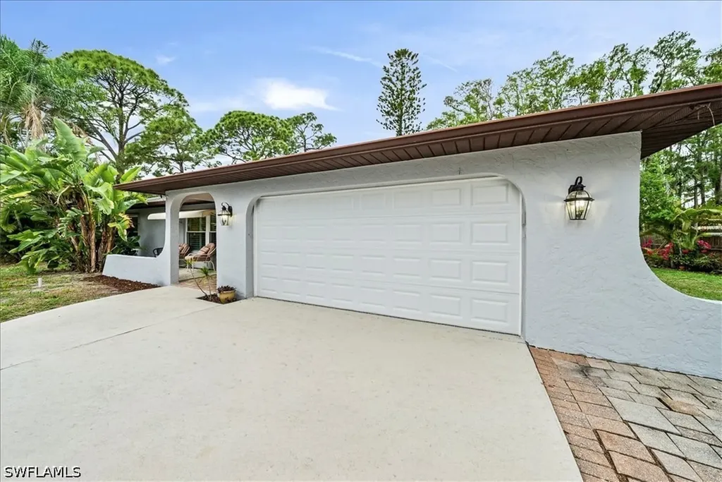 19208 Murcott Drive E Fort Myers FL 33967