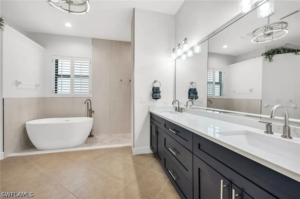 11918 Heather Woods Court Naples FL 34120