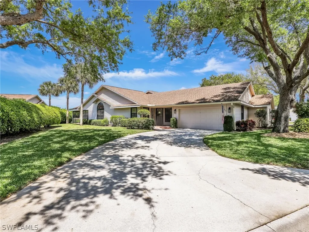 6658 Tannin Lane Naples FL 34109