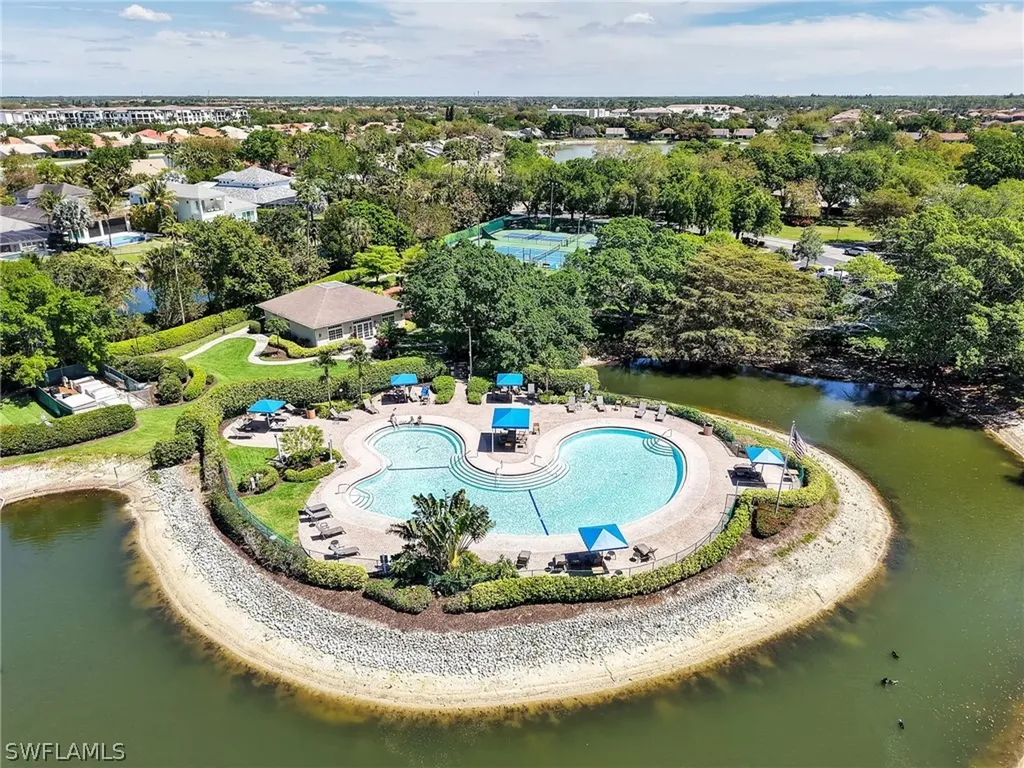 6658 Tannin Lane Naples FL 34109