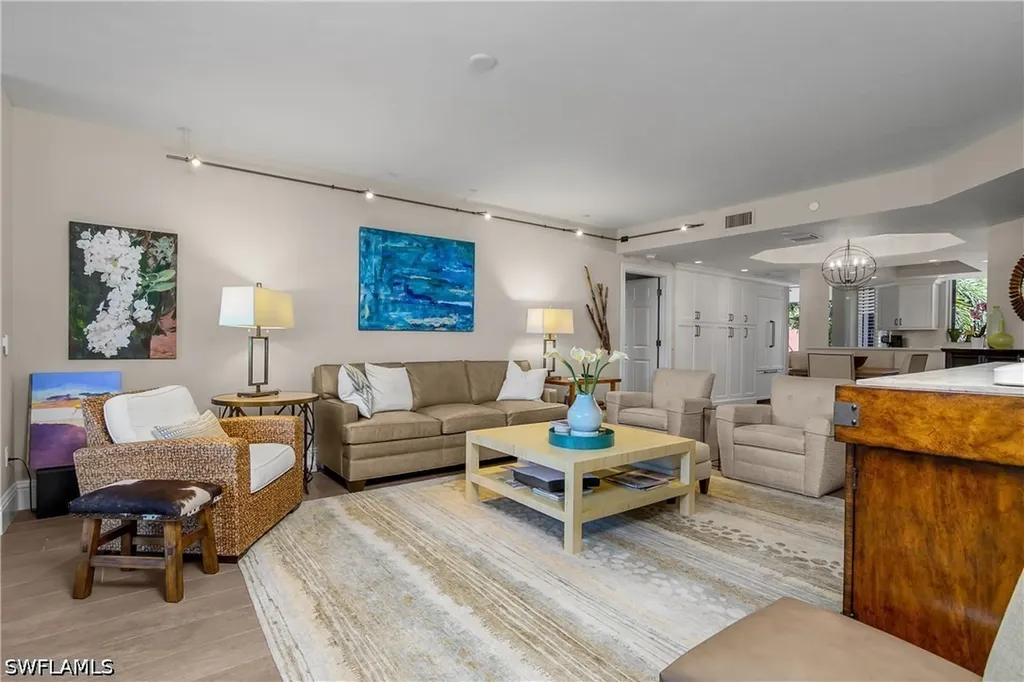 7225 Pelican Bay Boulevard Naples FL 34108