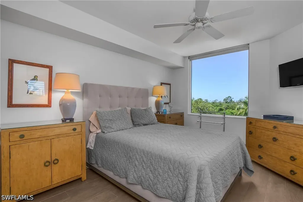 7225 Pelican Bay Boulevard Naples FL 34108
