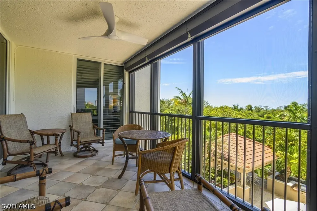 7225 Pelican Bay Boulevard Naples FL 34108