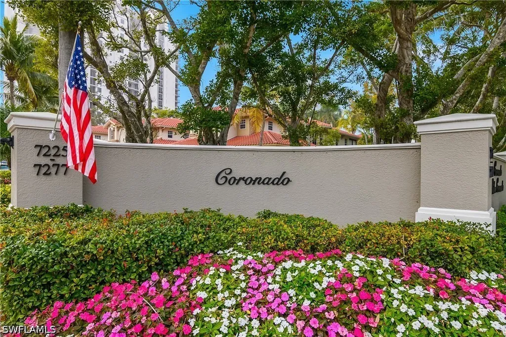 7225 Pelican Bay Boulevard Naples FL 34108