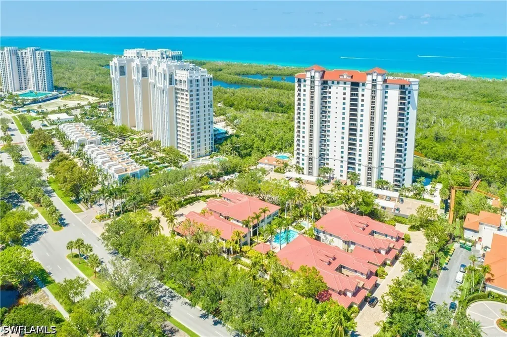 7225 Pelican Bay Boulevard Naples FL 34108