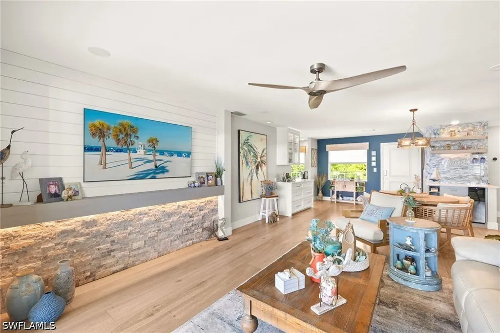 1140 Little Neck Court Naples FL 34102