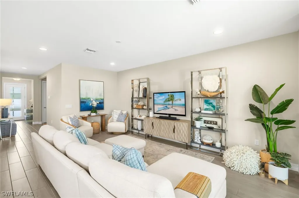 14546 Tropical Drive Naples FL 34114