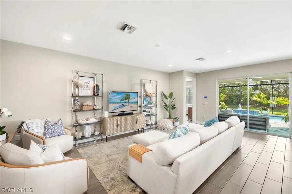 14546 Tropical Drive Naples FL 34114