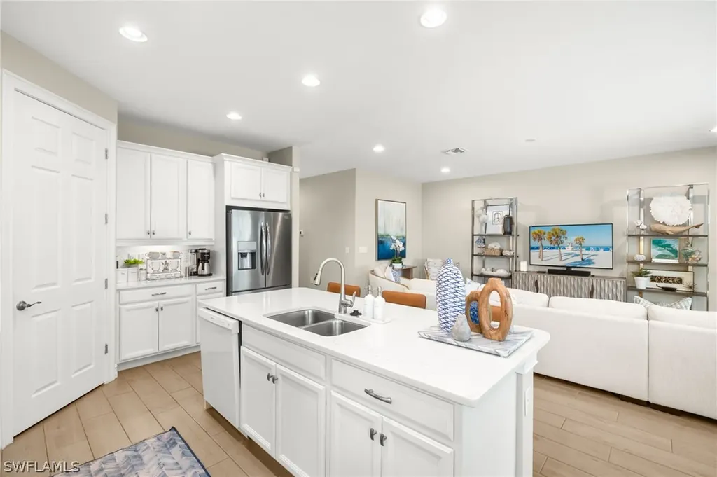 14546 Tropical Drive Naples FL 34114