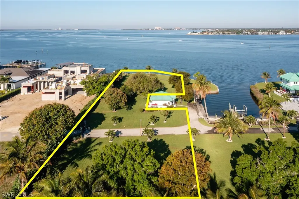 14040 Schultz Road Fort Myers FL 33908
