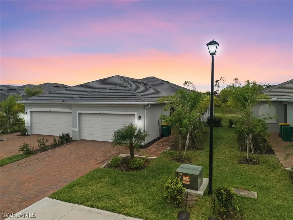 2220 Dragonfruit Way Naples FL 34120