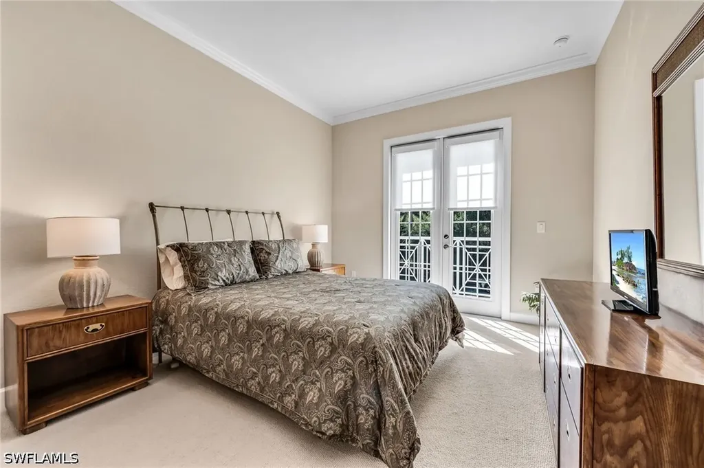 8026 Signature Club Circle Naples FL 34113