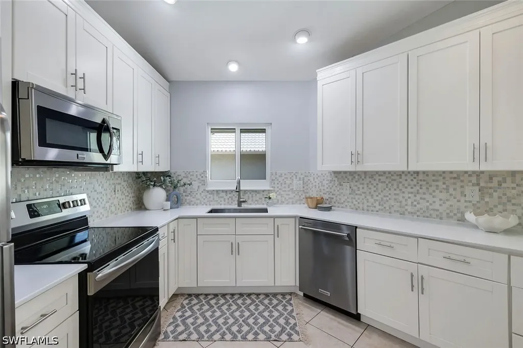 11054 Linnet Lane Naples FL 34119