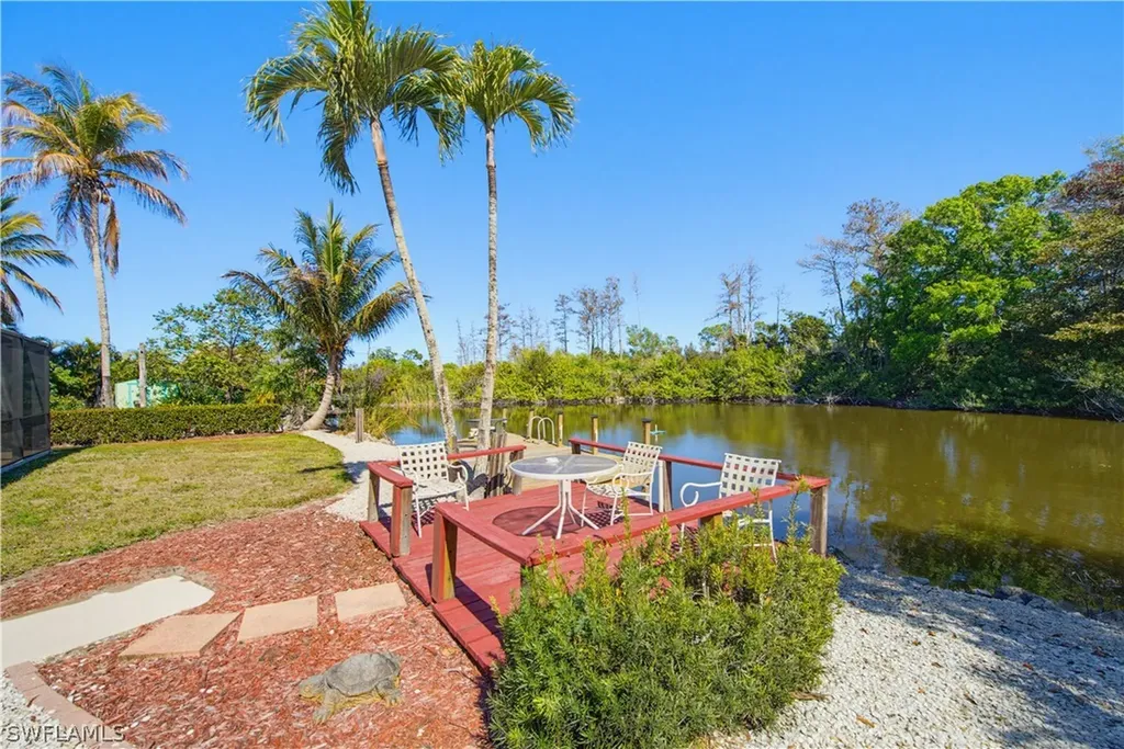 47 Constitution Drive Naples FL 34112