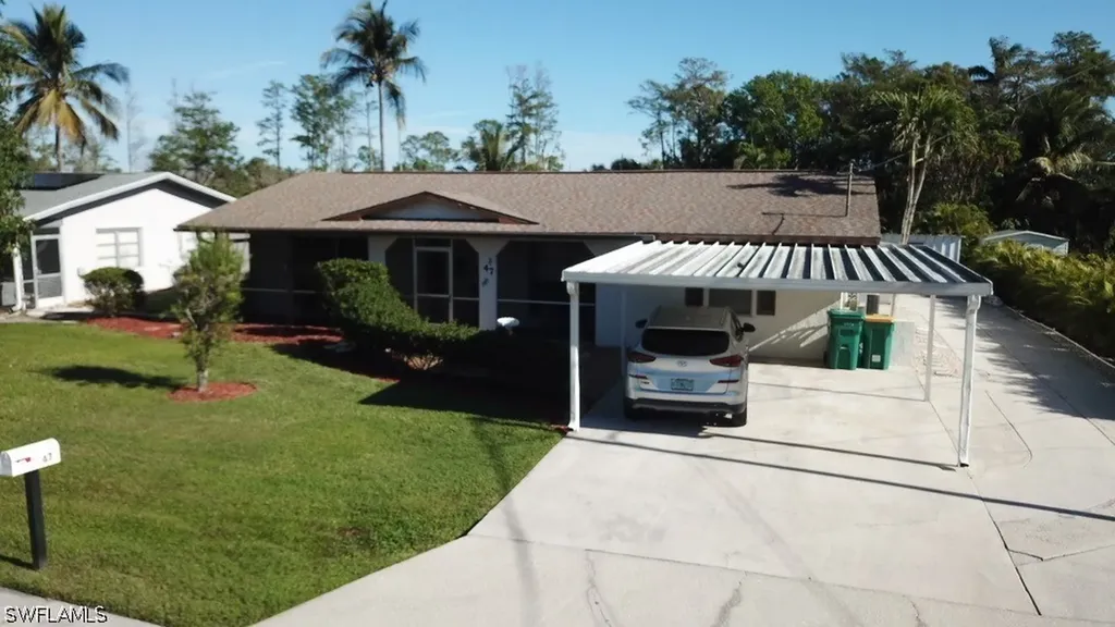 47 Constitution Drive Naples FL 34112