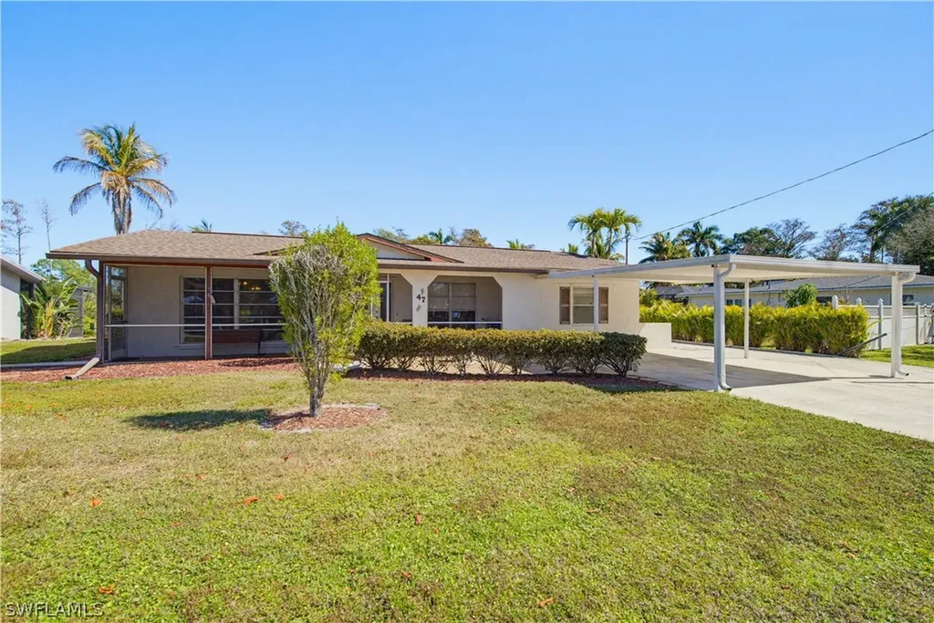 47 Constitution Drive Naples FL 34112