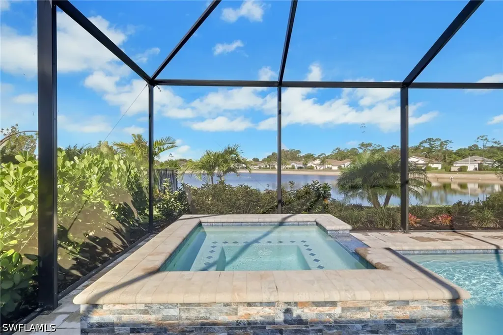 317 Spiaggio Court Naples FL 34114