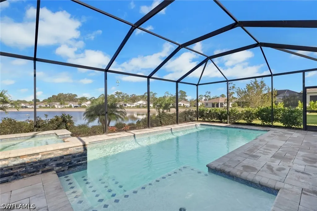 317 Spiaggio Court Naples FL 34114