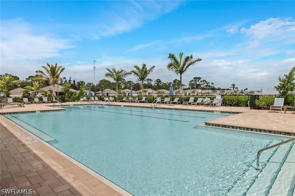 317 Spiaggio Court Naples FL 34114