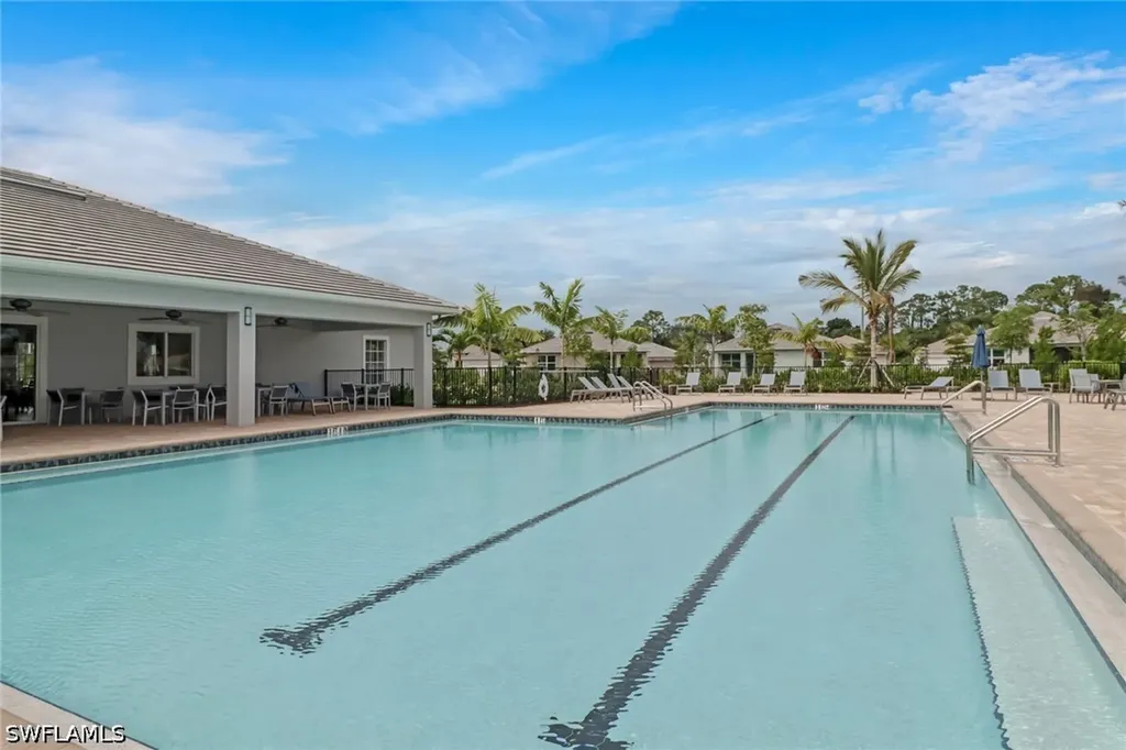 317 Spiaggio Court Naples FL 34114