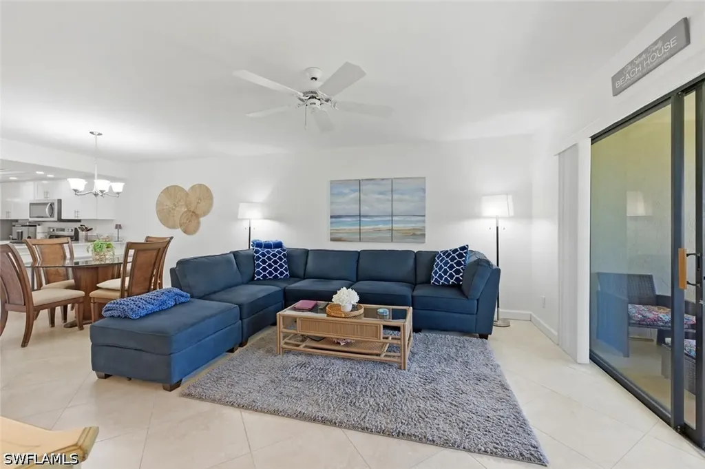 7260 Coventry Court Naples FL 34104