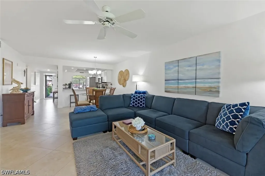 7260 Coventry Court Naples FL 34104
