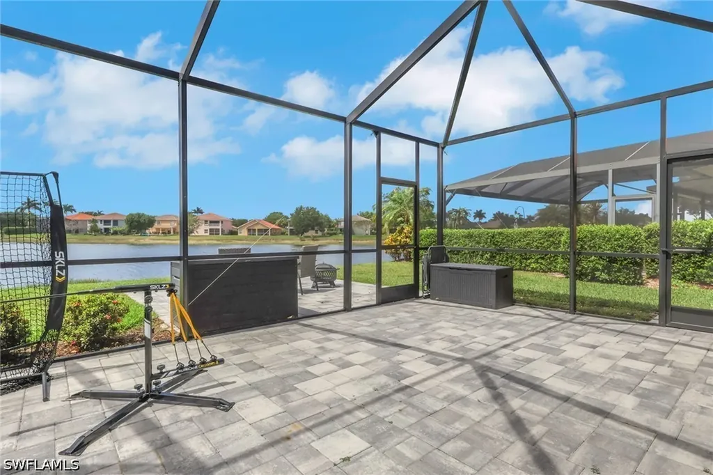 1557 Birdie Drive Naples FL 34120