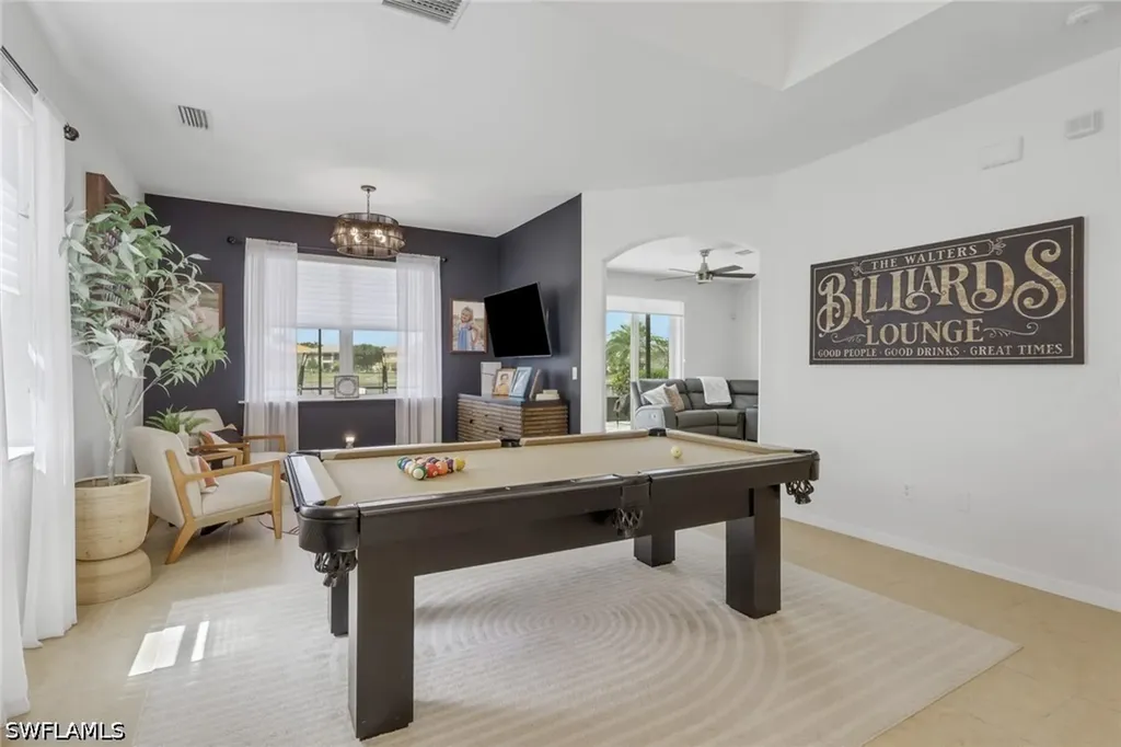 1557 Birdie Drive Naples FL 34120