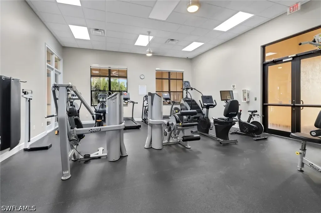 1557 Birdie Drive Naples FL 34120