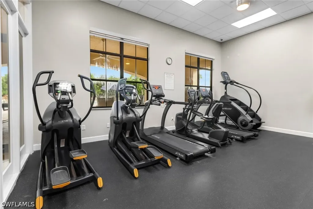 1557 Birdie Drive Naples FL 34120