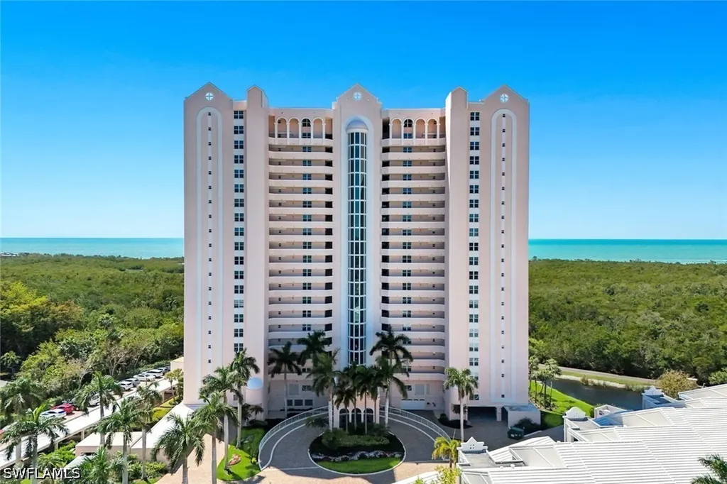 6101 Pelican Bay Boulevard Naples FL 34108