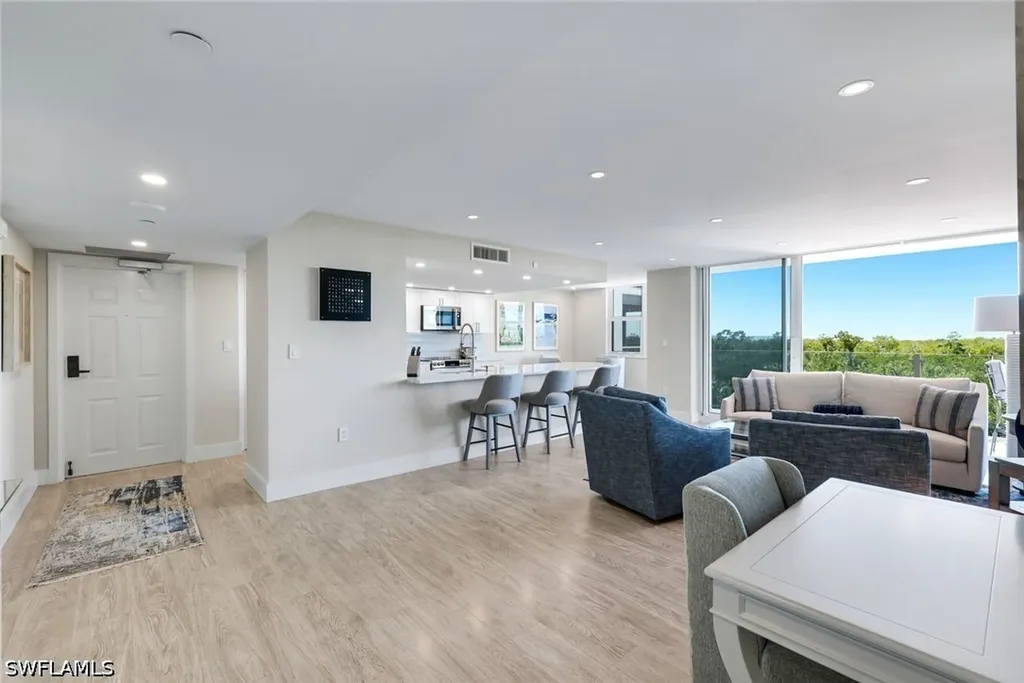 6101 Pelican Bay Boulevard Naples FL 34108