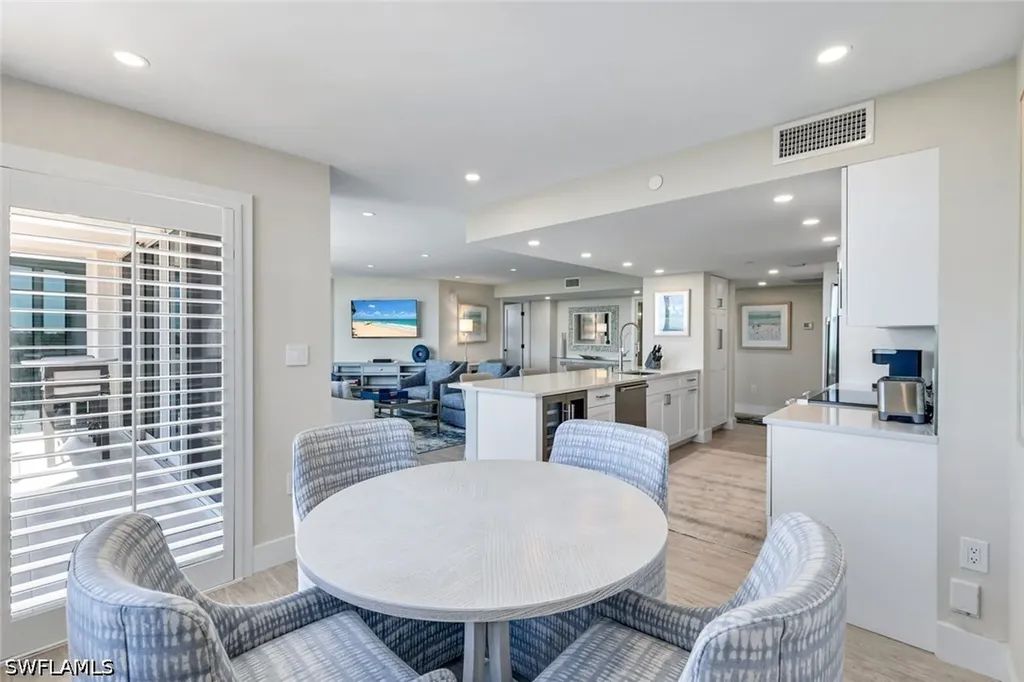 6101 Pelican Bay Boulevard Naples FL 34108