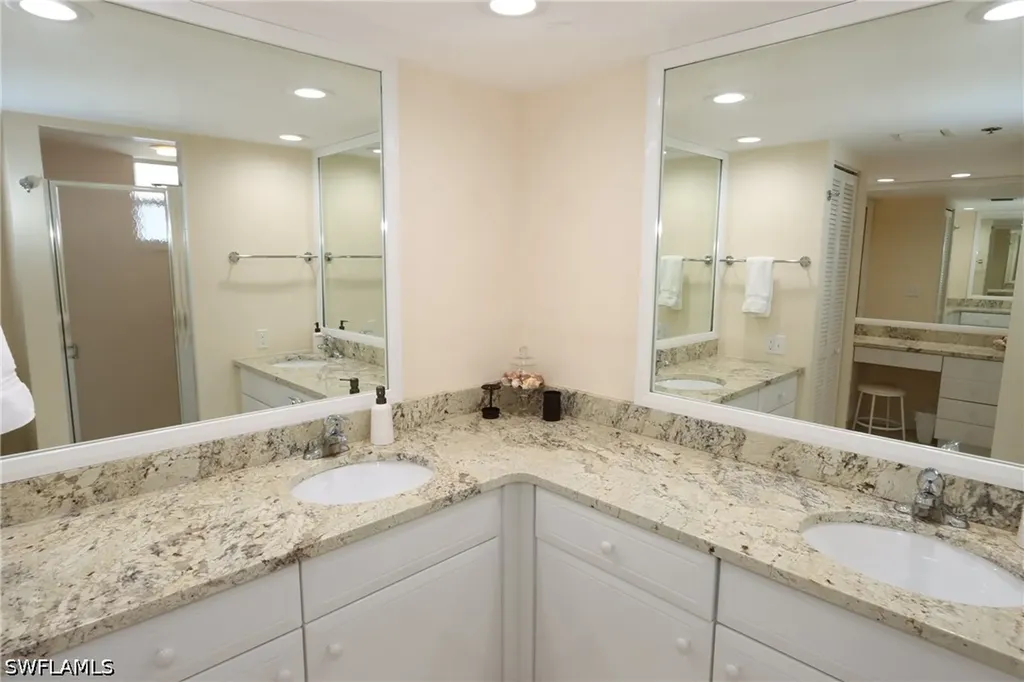 5550 Heron Point Drive Naples FL 34108