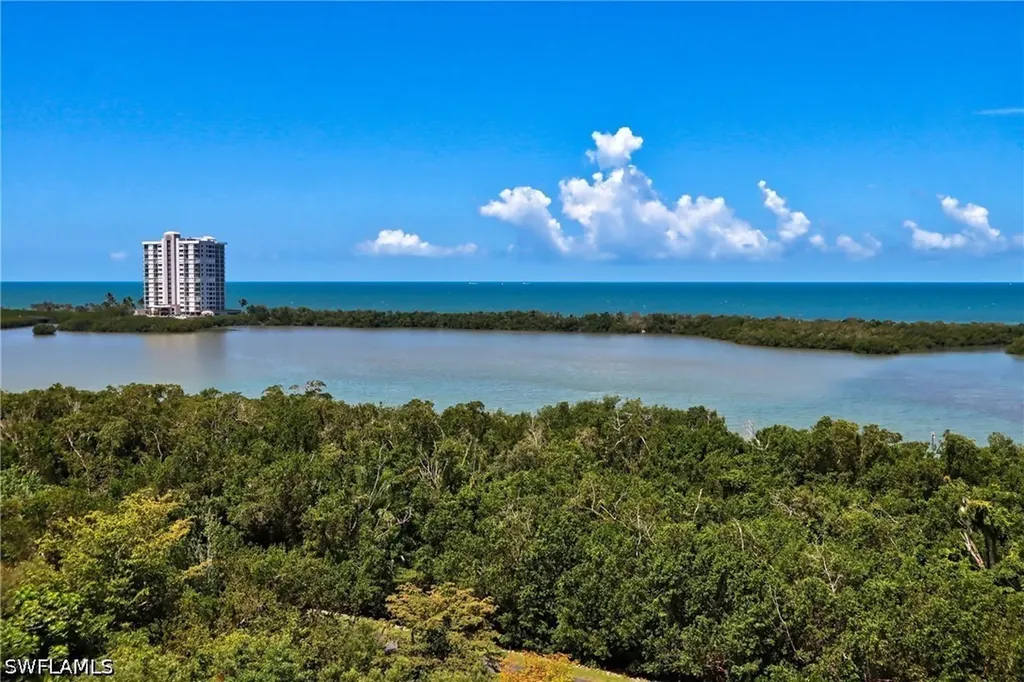5550 Heron Point Drive Naples FL 34108