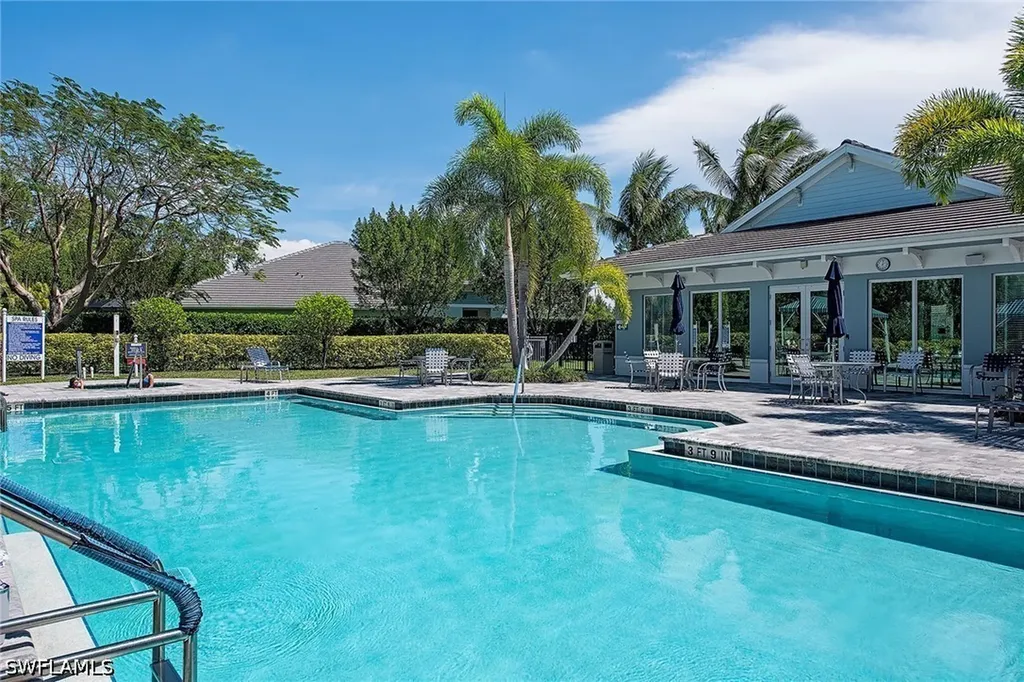 2409 Ariane Drive Naples FL 34112
