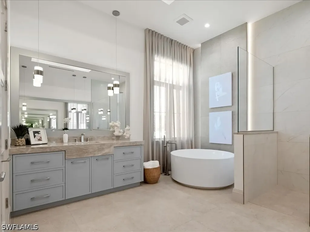 6462 Daniels Road Naples FL 34109