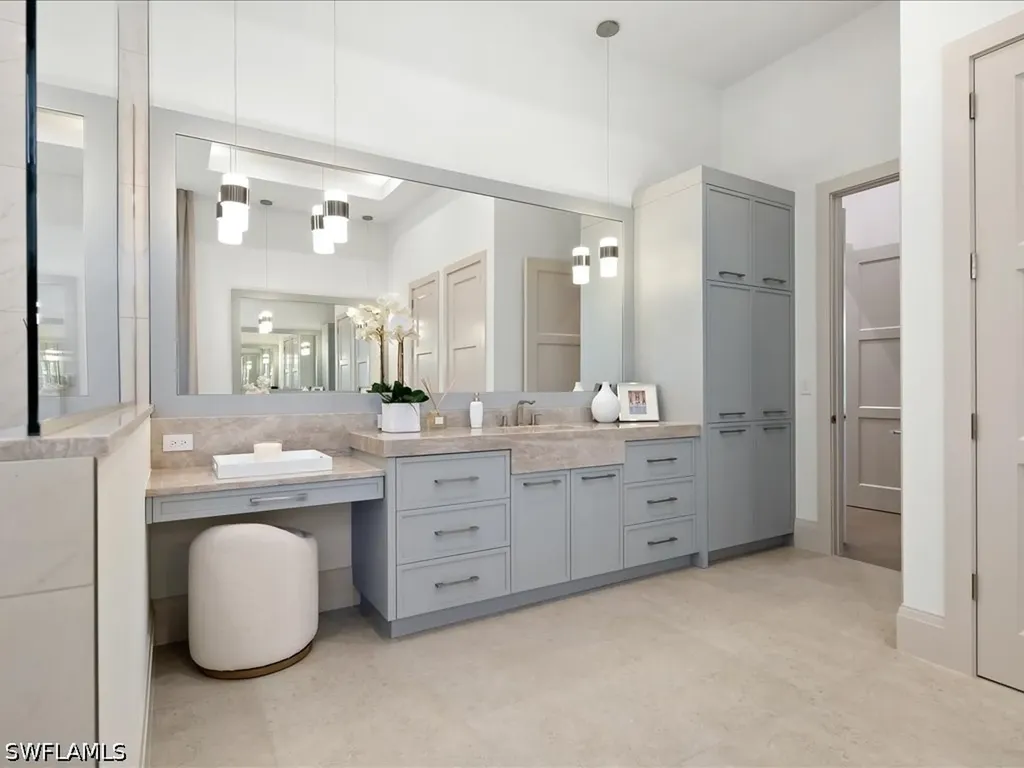 6462 Daniels Road Naples FL 34109