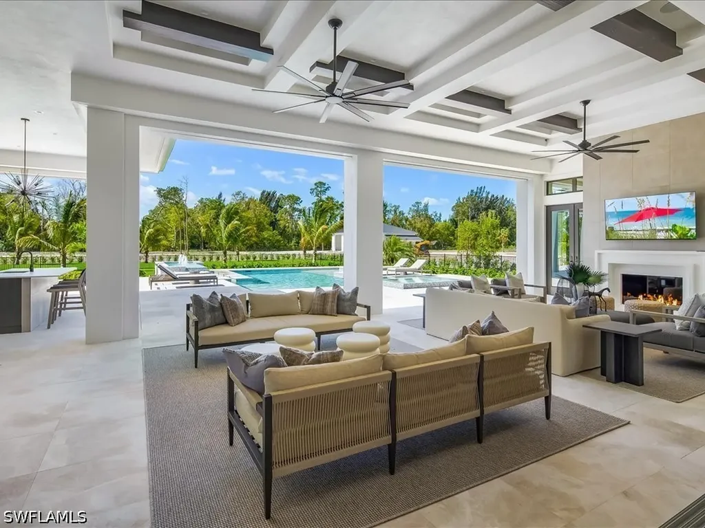6462 Daniels Road Naples FL 34109