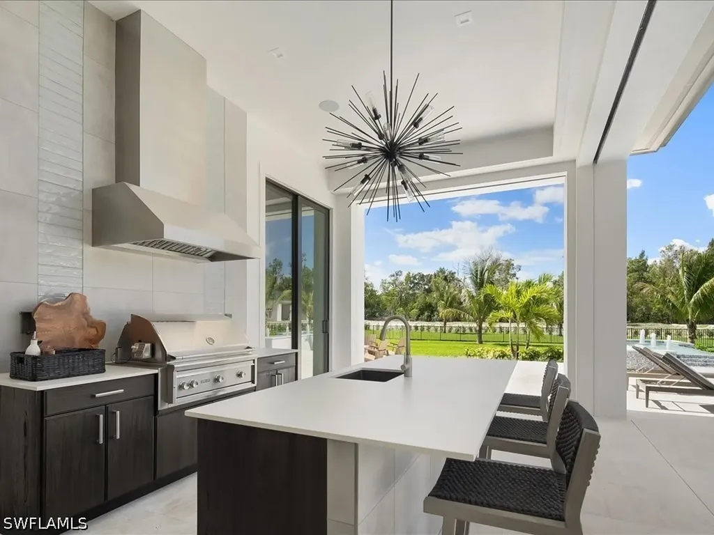 6462 Daniels Road Naples FL 34109