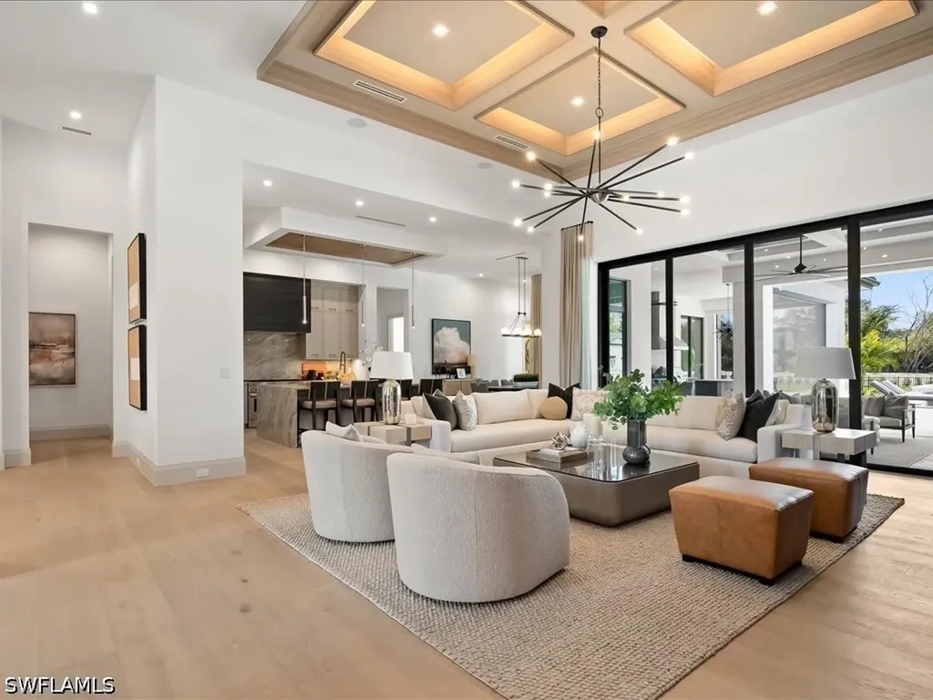 6462 Daniels Road Naples FL 34109