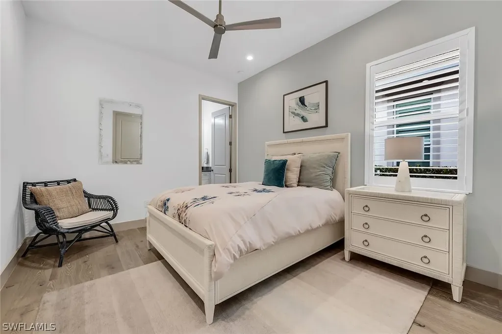 6184 Antigua Way Naples FL 34113