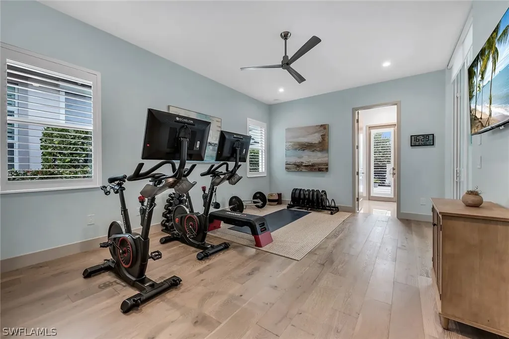 6184 Antigua Way Naples FL 34113