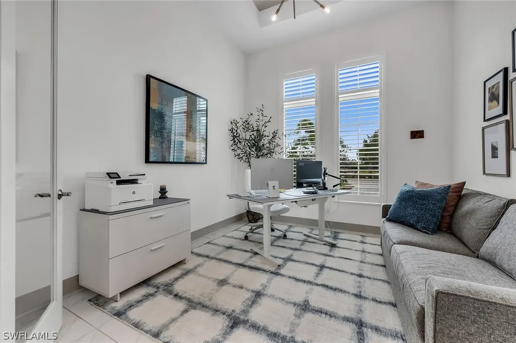 6184 Antigua Way Naples FL 34113