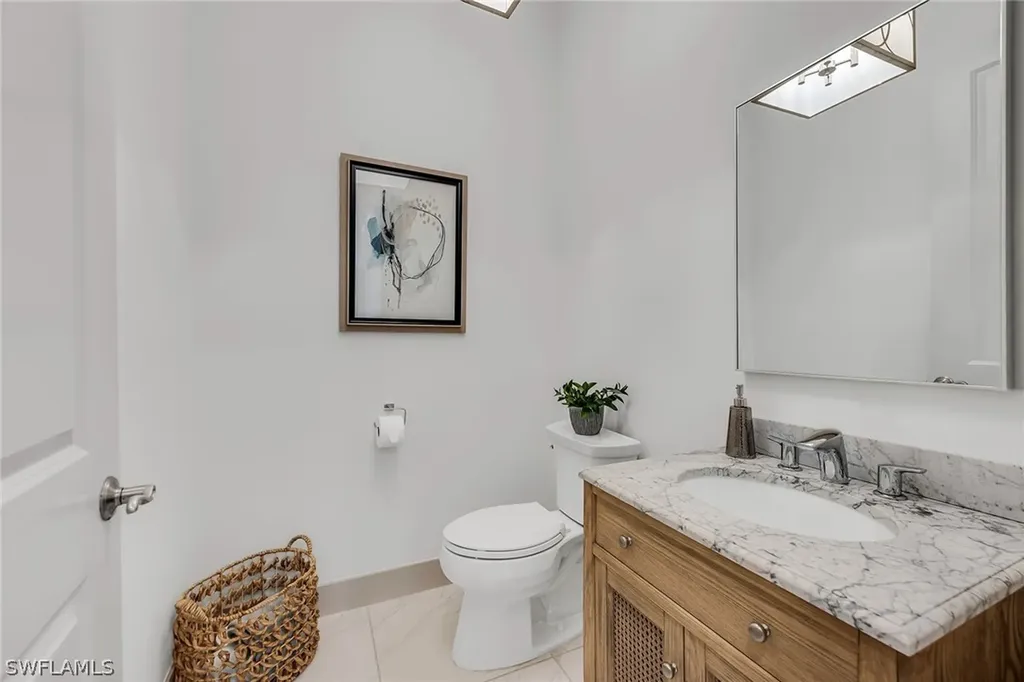 6184 Antigua Way Naples FL 34113