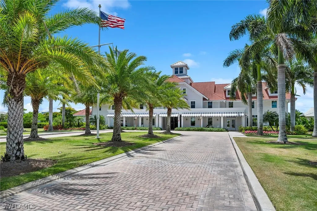 6184 Antigua Way Naples FL 34113