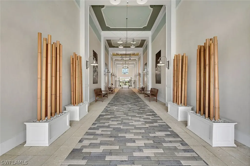 6184 Antigua Way Naples FL 34113