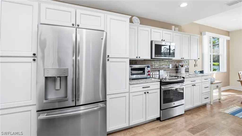 21271 Pelican Sound Drive Estero FL 33928