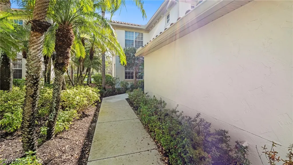 21271 Pelican Sound Drive Estero FL 33928